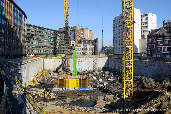 tour des finances à Liège